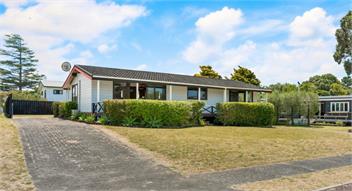 Hosts on the Coast Park & Play - Pauanui