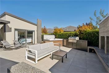 Casa Central (Bachcare) - Wanaka