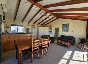 Seaview House - Castlepoint