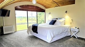 The Barn and Bivvy - 