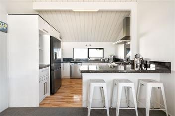 Sandbanks (Bachcare) - 