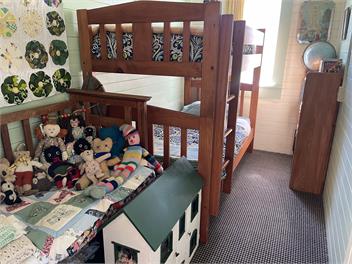 Teapot Cottage - 