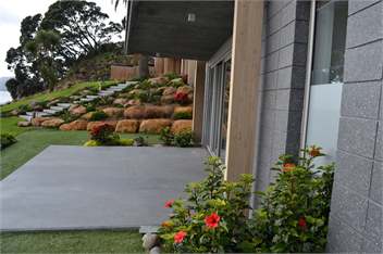 Exclusive Sunshine Suite - Cable Bay
