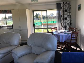 Bluebell Lodge and Cottages - One Bedroom Cottage - Hastings