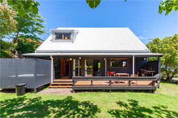 Lake Terrace Lockwood - Cross the road to the lake! - Taupo
