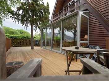 Retro Retreat (Bachcare) - Queenstown
