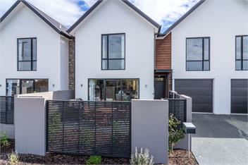 Restful in Riccarton (Bachcare) - Christchurch