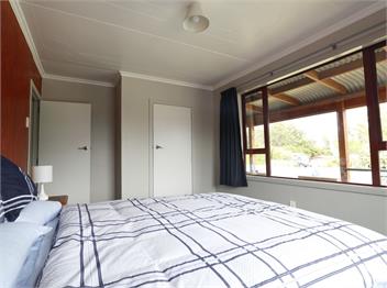 Mokonui Cottage (Bachcare) - Te Anau