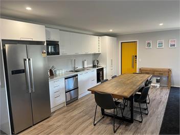 Three homes side by side for 36 people - ohakune