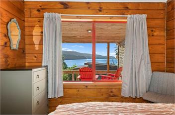 Lakeside Lookout (Bachcare) - Lake Tarawera