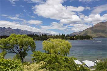 Tahuna Lakeside | Central location + Great for groups - Queenstown