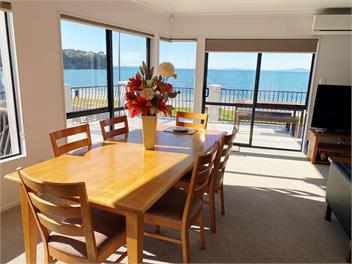Beachfront Arkles Bay - Whangaparaoa