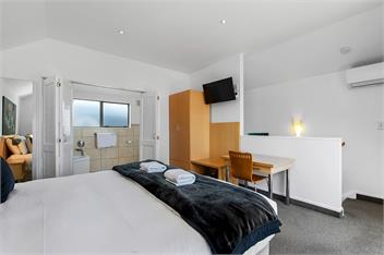 Taupo Central Apartment - 2 Bdrm, So close to LAake & Town - Taupo