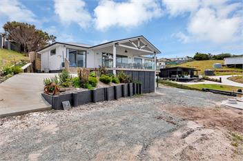 Seaglass (Bachcare) - Kaitaia