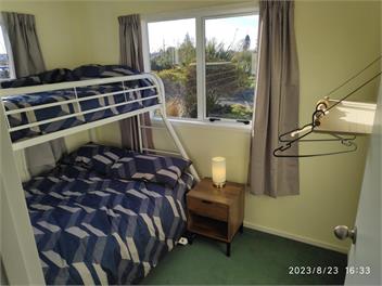 Macks Alpine Chalet with Spa Pool, Bike Shed, Big Heat Pump, Carport - National Park Village