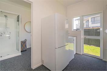 Apartment - Across the Road to the Beach - Whitianga