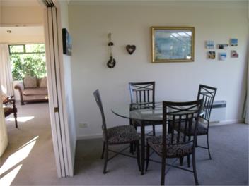 Beautiful House in the Bays - Walk to Beach - Cafes - Auckland