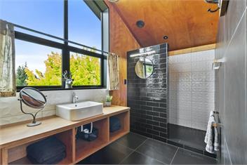 22 Rutherford - Eco Architectural Family Bach - Hanmer Springs