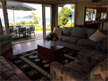 Anaura Bay - East Coast