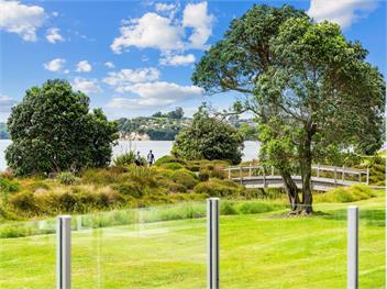 Beachfront Escape (Bachcare) - Snells Beach