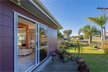 Williamson Getaway  - Whangamata