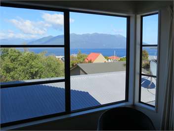 Lake Brunner Holiday Home - Moana, Lake Brunner