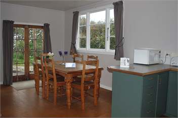 Ngakawau Holiday Home - Ngakawau