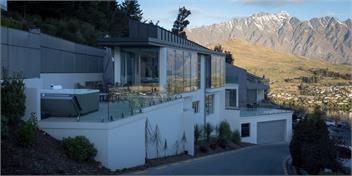 Views on Edinburgh | Queenstown Hill Luxury - Queenstown