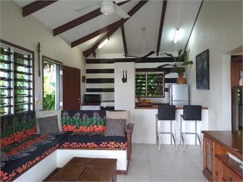 "TROPPO MYSTIQUE" - VANUATU - PORT VILA