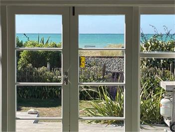 Surfers Paradise - Kaikoura