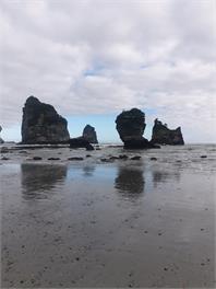 The Blue Bach 12 Mile Coast Road Motukiekie - Greymouth