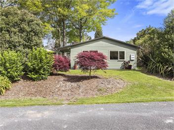 Te Miro Cottage (Bachcare) - Lake Tarawera