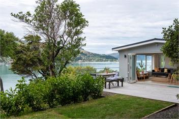 Otahuahua (Bachcare) - Akaroa