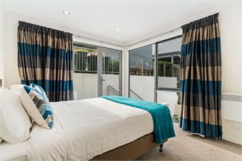 Lakeview Retreat (Bachcare) - Queenstown