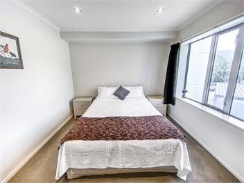 Luxury Oxley Two Bedroom Apartment - Picton