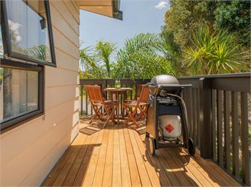 Jacaranda Lodge (Bachcare) - Whangamata