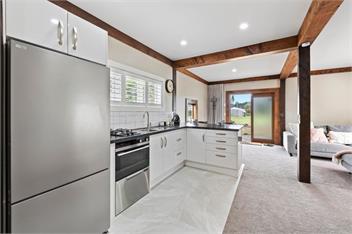 The Olde Store (Bachcare) - Hunua