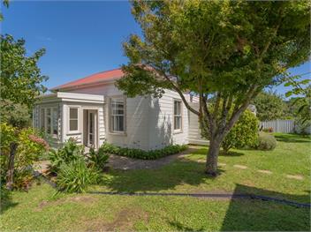 Crabapple Cottage (Bachcare) - Coromandel Town