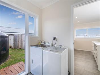 Cooks Family Retreat (Bachcare) - Whitianga