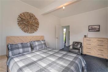 Apartment - Across the Road to the Beach - Whitianga