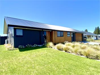 Four Lakes Retreat - Twizel