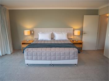Aurora Studio 1 - Northland