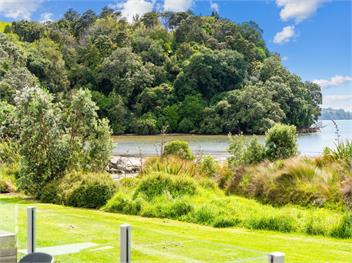 Beachfront Escape (Bachcare) - Snells Beach