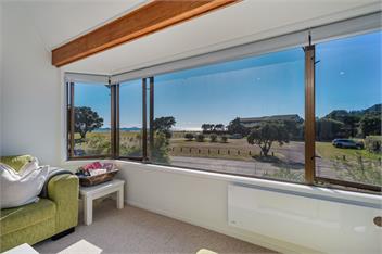 Beachfront Landing (Bachcare) - Pauanui