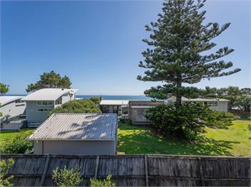 Sunseekers Bach (Bachcare) - Coromandel