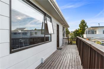 Rainbow Lake House (Bachcare) - Taupo Central