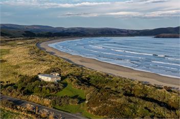 Hideaway Beach Cottage, Curio Bay - Curio Bay