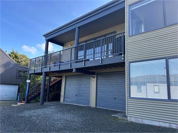 Lake Brunner Road - Lichen Lodge - West Coast