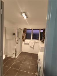 Small 3 bedroom Garden Chalet B - 