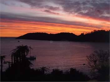 Kamahi Cottage - Halfmoon Bay